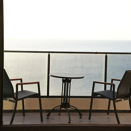 Ciftlique Hotel Çeşme