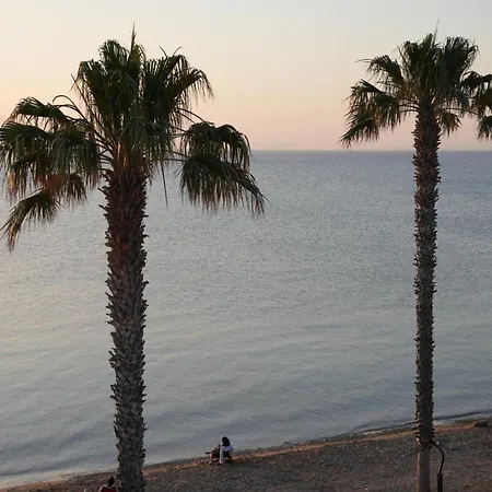 Ciftlique * Çeşme